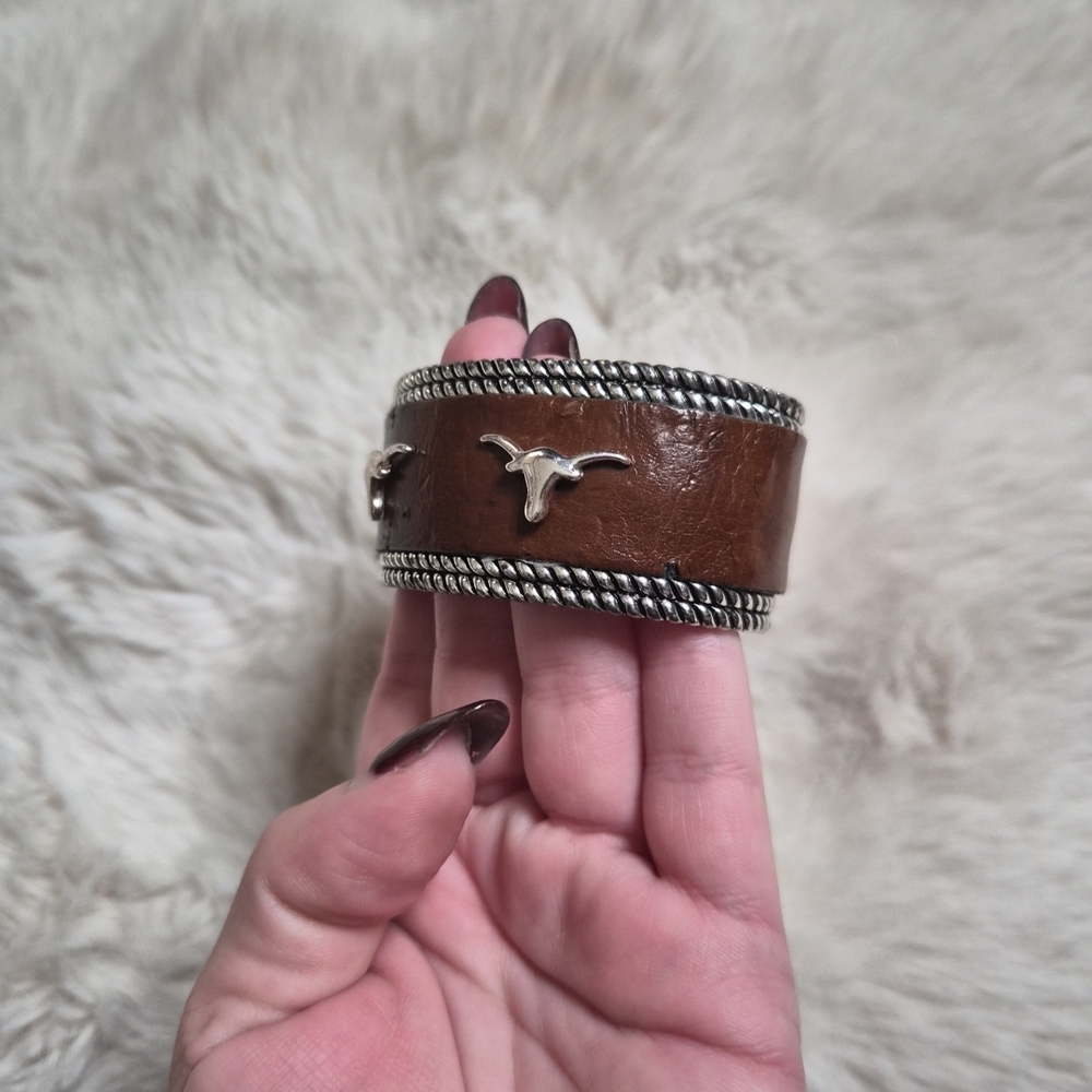 Brown Leather Bracelet with Silver Accents - Picture 11 of 12